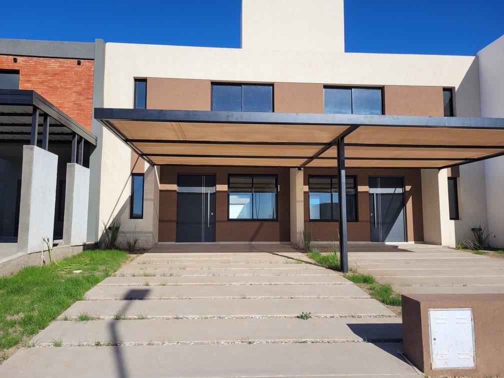 Excelente dúplex de calidad 3 dormitorios Docta 