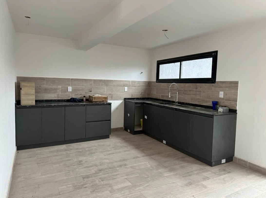 A estrenar – 2 dormitorios en 2 plantas!  Rincones de Manantiales.