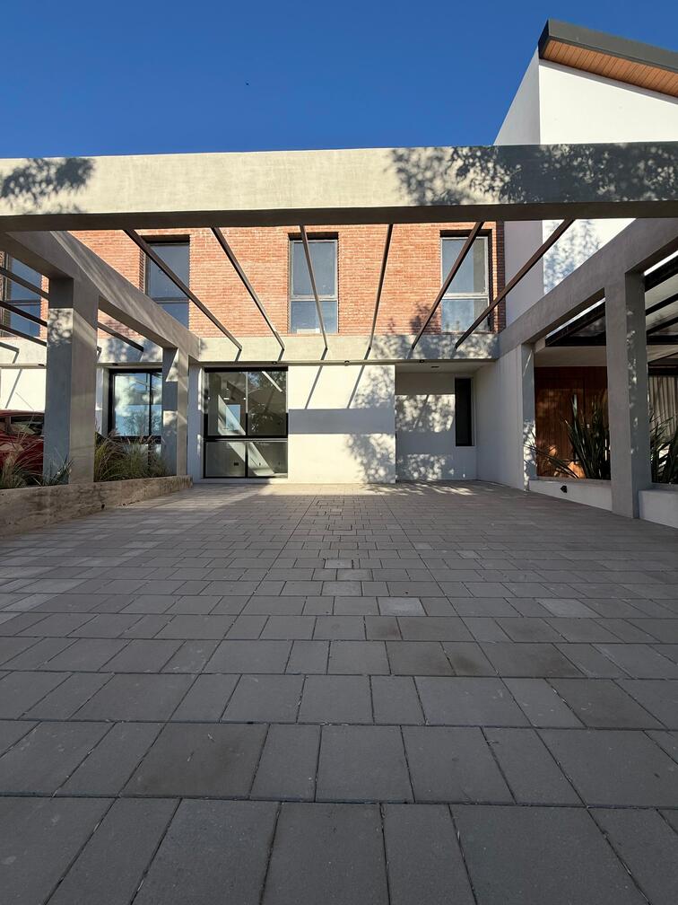 CATEGORIA – dúplex venta 3 dormitorios a estrenar greenville 2