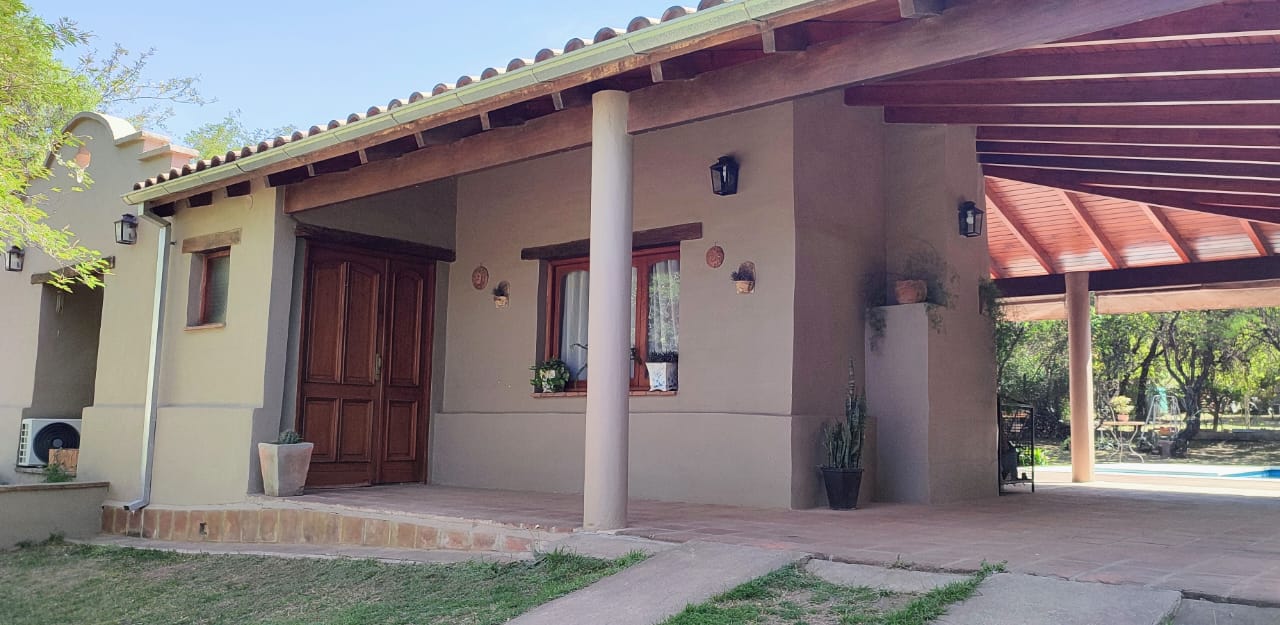 CASA 3 D - COUNTRY 4 HOJAS – MENDIOLAZA 