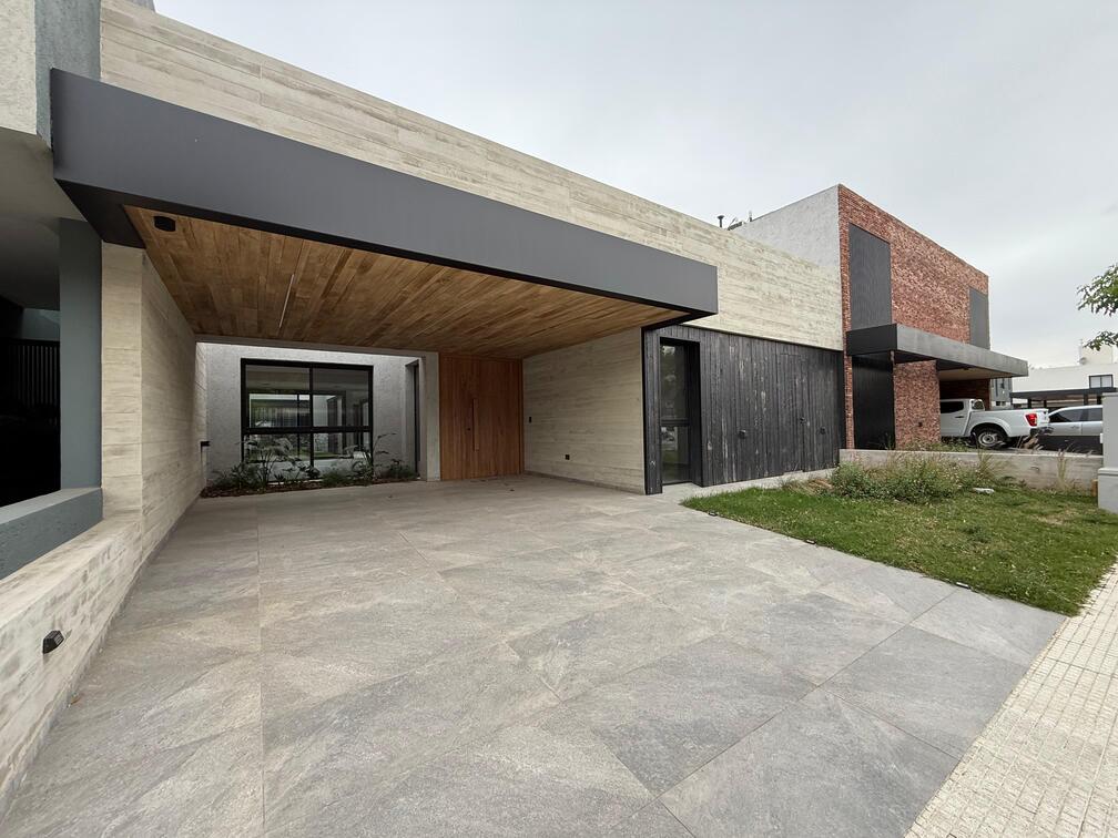 La Luisita – Casa premium a estrenar planta baja! 